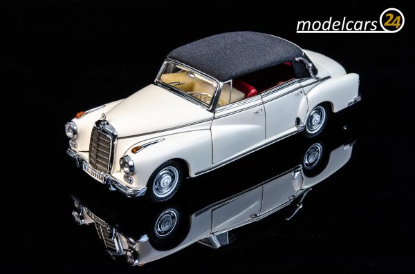 Modelcars24 Mercedes 300d Cabriolet 4 scaled