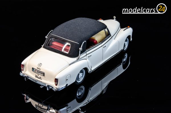Modelcars24 Mercedes 300d Cabriolet 8 scaled