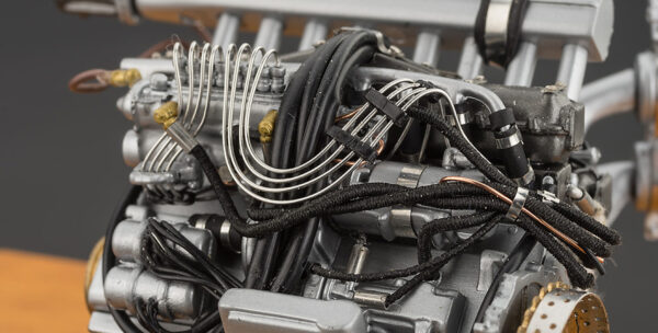 CMC Mercedes-Benz 300 SLR Motor mit Vitrine – Bild 4