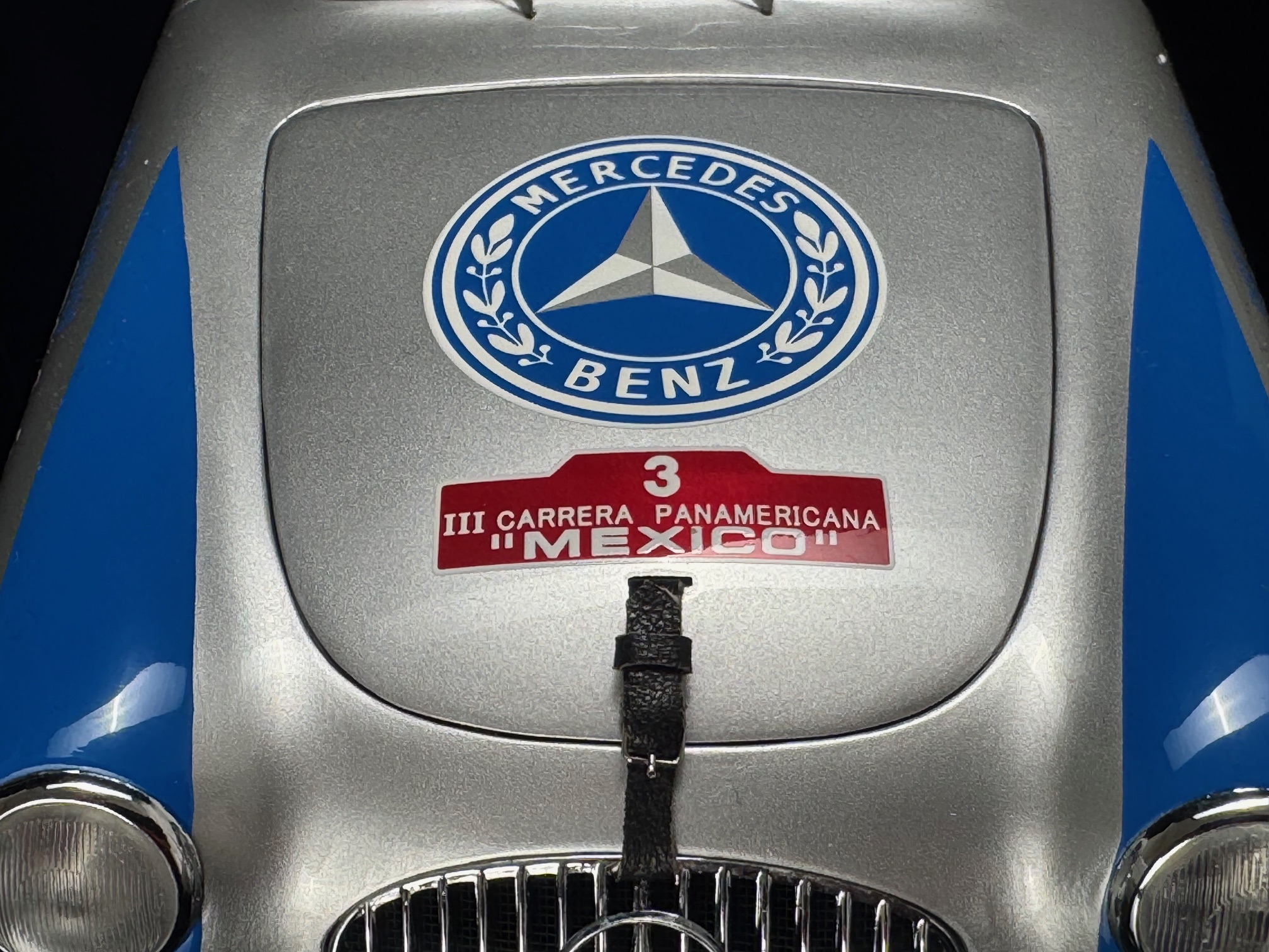 CMC Mercedes-Benz 300SL Panamericana - 1/18 – Bild 10