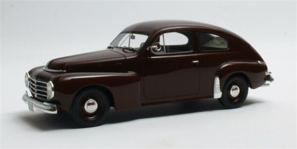 Cult Scale Volvo PV444 maroon 1952