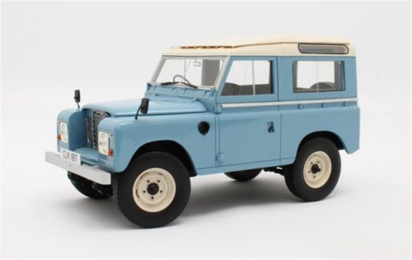 Cult Scale Landrover 88 Serie III blue