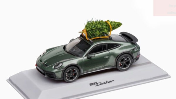 Porsche Industrial Porsche 911 Dakar (992) with Christmas Tree, oakgreenmetallic 1:43