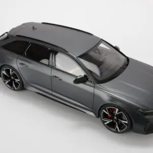 Audi RS6 Avant C8 grey