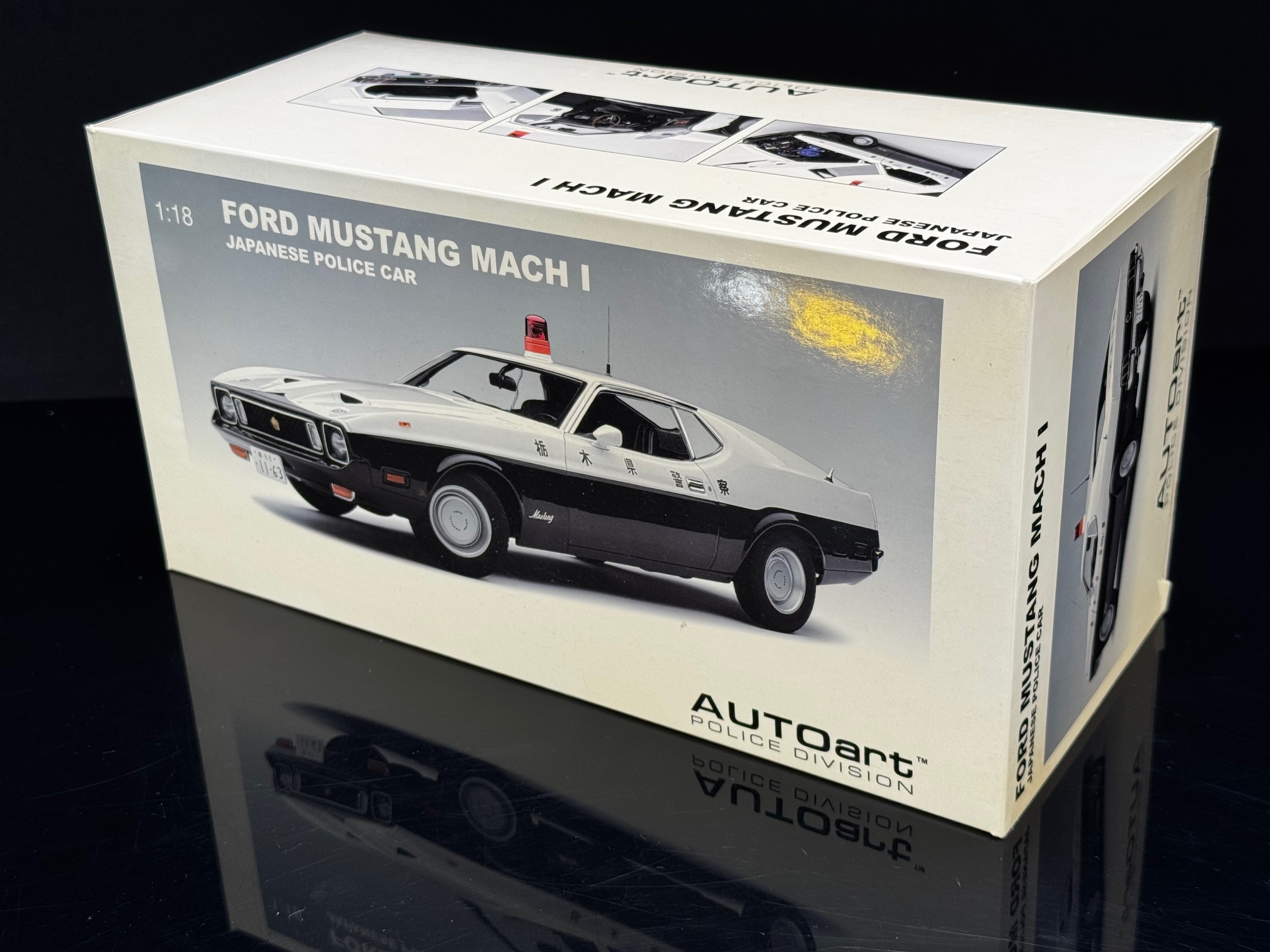 AUTOart Ford Mustang Mach 1 Japanese Police - 1/18 - Imagen 8