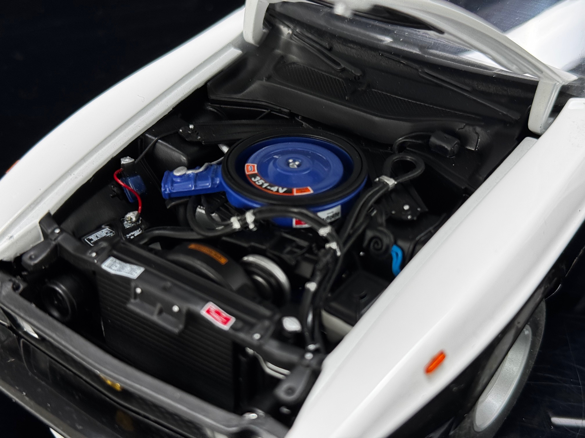 AUTOart Ford Mustang Mach 1 Japanese Police - 1/18 - Imagen 3