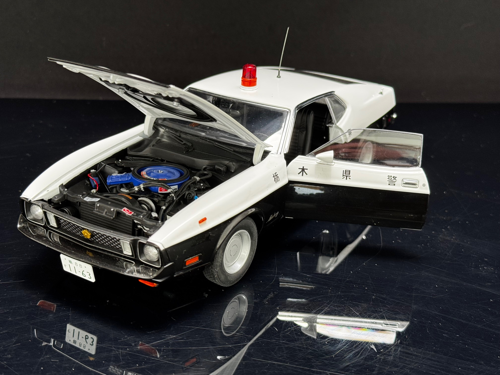 AUTOart Ford Mustang Mach 1 Japanese Police - 1/18 - Imagen 2