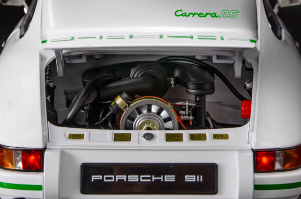 Porsche 911 Carrera 2,7 RS weiß Fertigmodell 1:8 – Bild 6