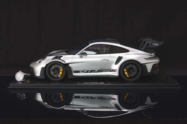 Porsche 992 GT3 RS 1:8 Ihr Porsche als Modell – Bild 2