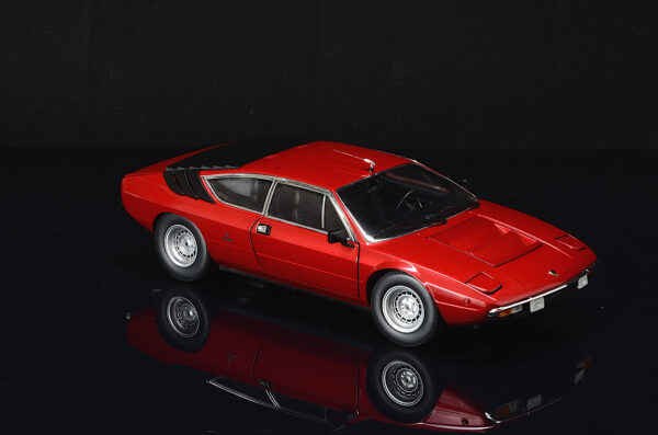 Kyosho Lamborghini Uracco rot