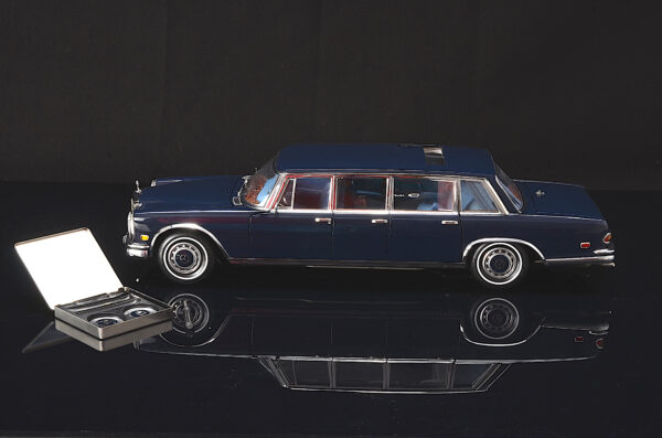 CMC Mercedes-Benz 600 Pullman “King of Rock ‘n’ Roll” – Bild 6