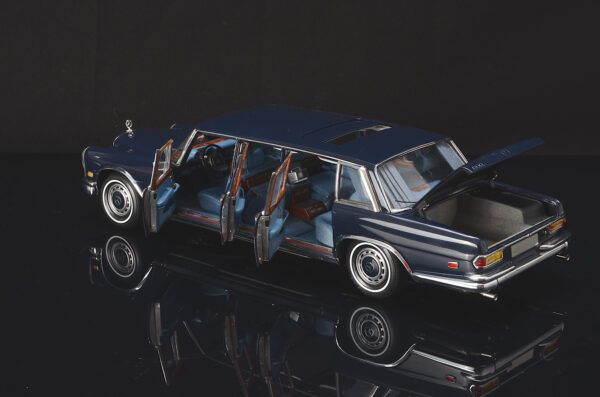 CMC Mercedes-Benz 600 Pullman “King of Rock ‘n’ Roll”
