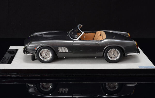 Modelcars24 Ferrari 250 California Lautenschläger Limited Edition one of 30 – Bild 8