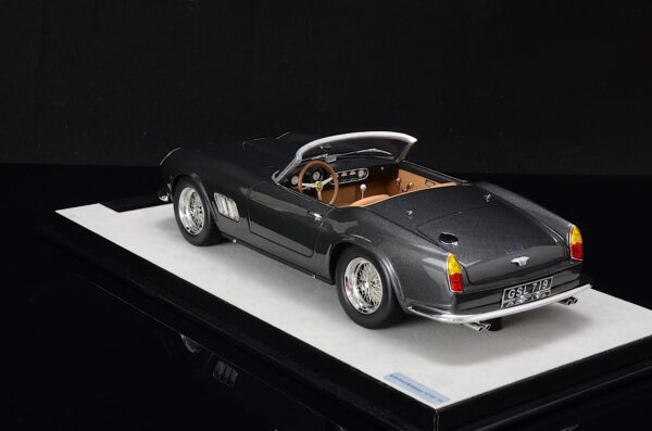 Modelcars24 Ferrari 250 California Lautenschläger Limited Edition one of 30 – Bild 7