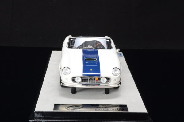 Modelcars24 Ferrari 250 California Blue Stripes Limited Edition one of 30 – Bild 5