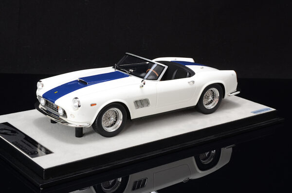 Modelcars24 Ferrari 250 California Blue Stripes Limited Edition one of 30 – Bild 6