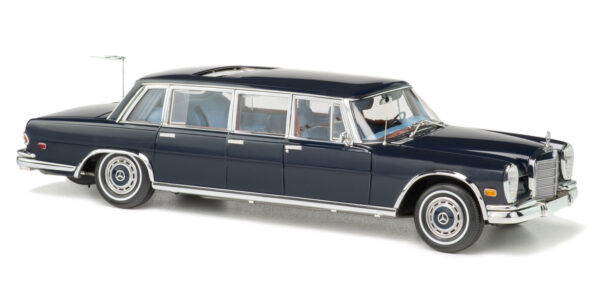 CMC Mercedes-Benz 600 Pullman “King of Rock ‘n’ Roll”