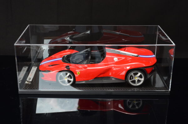 BBR Ferrari Daytona SP3 Serie Icona Red Corsa - Open Roof 1:12 – Bild 5