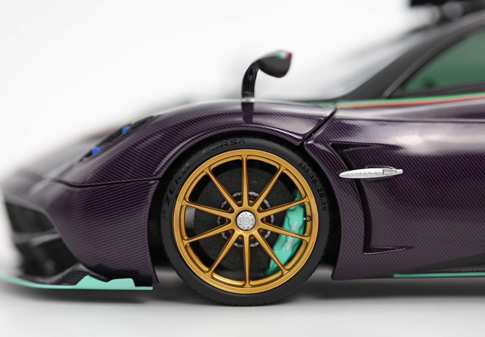 BBR Pagani Huayra Dinastia Yazi diecast full open purple carbon fiber BASIC PACK - 1/18 - Image 7
