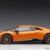 AUTOart Lamborghini Huracán Performante (Arancio Anthaeus)1:12 – Bild 9