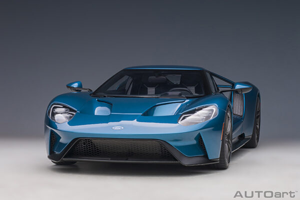 AUTOart 1:12 Ford GT 2017 (liquid blue)