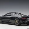 AUTOart Porsche 918 Spyder Weissach Package (Basaltschwarzmetallic) 1:12 – Bild 15
