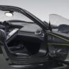 AUTOart Porsche 918 Spyder Weissach Package (Basaltschwarzmetallic) 1:12 – Bild 7