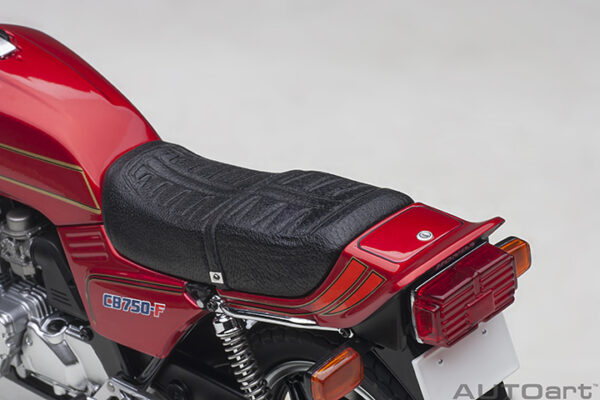 AUTOart 1:2 Honda CB750F BariBari Legend Koma Gun