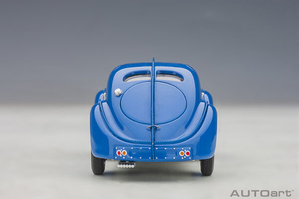 AUTOart 1:43 Bugatti 57S Atlantic (blue:wire spoked wheels) 1938