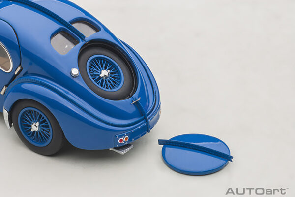 AUTOart 1:43 Bugatti 57S Atlantic (blue:wire spoked wheels) 1938