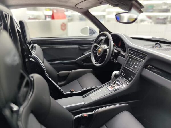 Porsche GT2 RS 1:8 Ihr Porsche als Modell – Bild 20