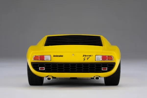 Amalgam Lamborghini Miura P400 SV Giallo Miura 1:18 – Bild 13