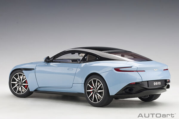AUTOart Aston Martin DB11 (q frosted glass blue)