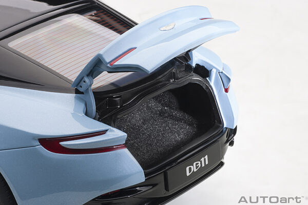 AUTOart Aston Martin DB11 (q frosted glass blue)