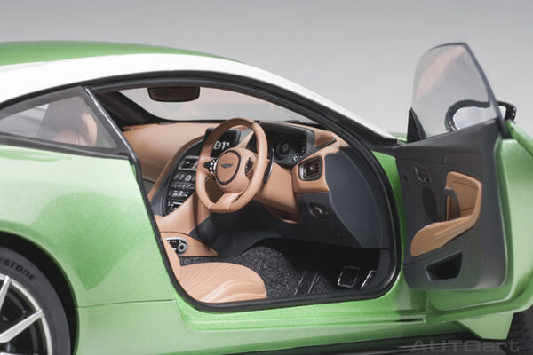 AUTOart Aston Martin DB11 (appletree green)