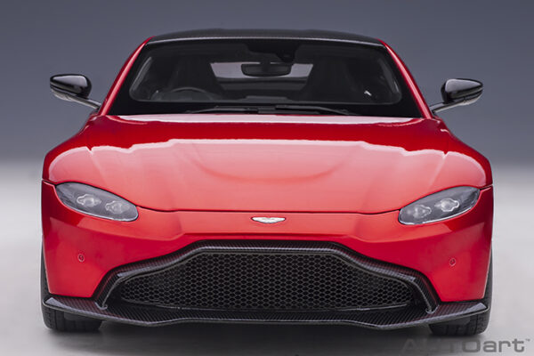 AUTOart Aston Martin Vantage 2019 (hyper red) (composite