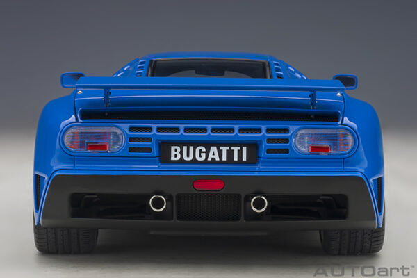 AUTOart Bugatti EB 110 SS 1992 (blue:french racing blue)