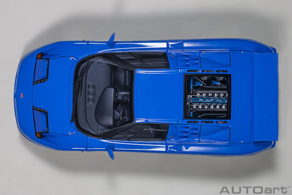 AUTOart Bugatti EB 110 SS 1992 (blue:french racing blue)