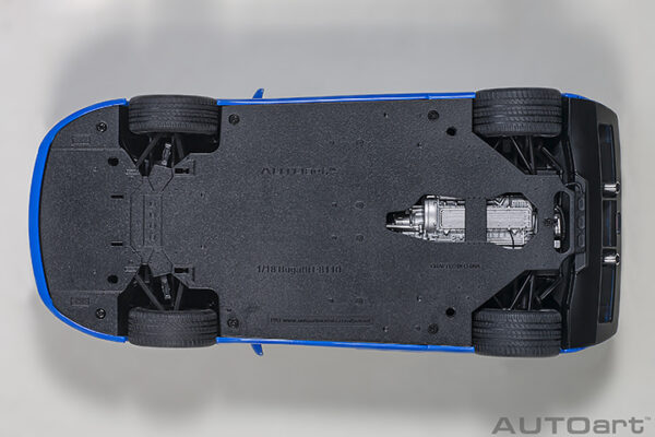 AUTOart Bugatti EB 110 SS 1992 (blue:french racing blue)
