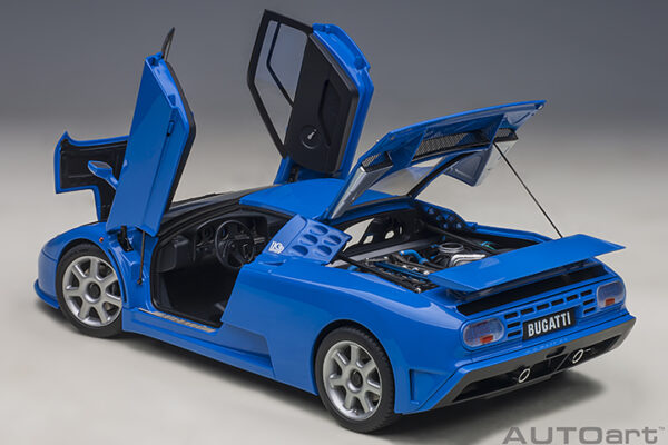 AUTOart Bugatti EB 110 SS 1992 (blue:french racing blue)