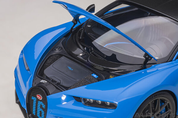 AUTOart Bugatti Chiron Sport 2019 (french racing blue:carbon)