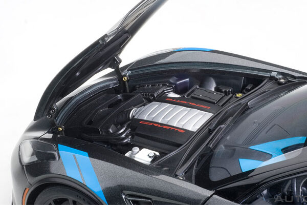 AUTOart Chevrolet Corvette C7 Grand Sport (watkins glen grey