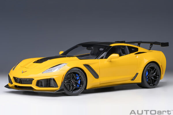 AUTOart Chevrolet Corvette C7 ZR1 2019 (Corvette racing yellow