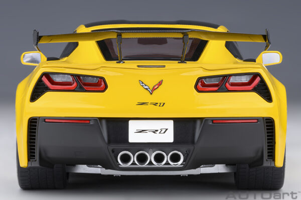 AUTOart Chevrolet Corvette C7 ZR1 2019 (Corvette racing yellow