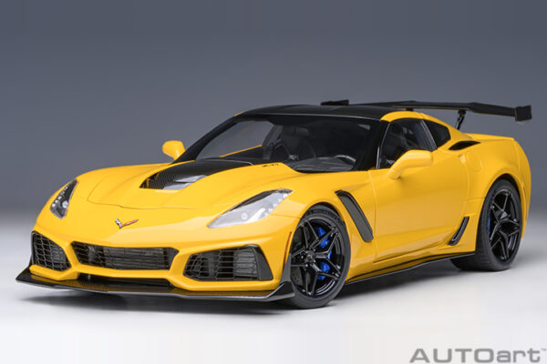 AUTOart Chevrolet Corvette C7 ZR1 2019 (Corvette racing yellow