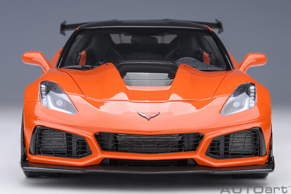 AUTOart Chevrolet Corvette C7 ZR1 2019 (sebring orange tintcoat)