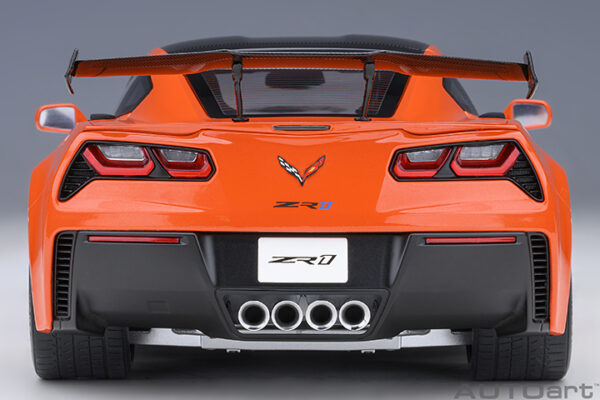AUTOart Chevrolet Corvette C7 ZR1 2019 (sebring orange tintcoat)