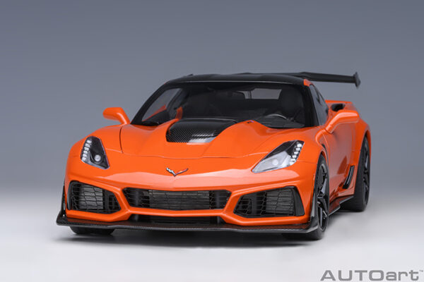 AUTOart Chevrolet Corvette C7 ZR1 2019 (sebring orange tintcoat)
