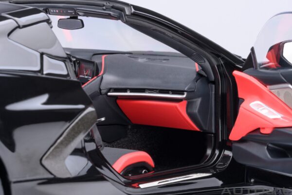AUTOart 1/18 Chevrolet Corvette C8 Stingray Z51 (black) 2020 – Bild 12