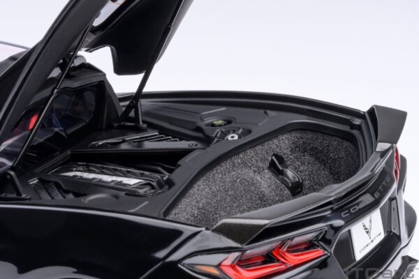 AUTOart 1/18 Chevrolet Corvette C8 Stingray Z51 (black) 2020 – Bild 10